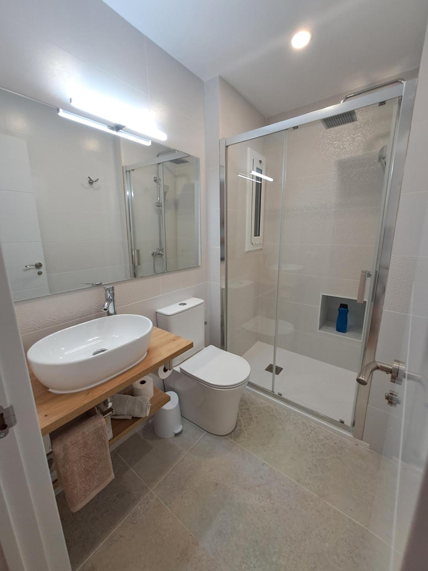 Barcelona Airport Mi Colibri Apartment เอลปรัตเดยูเบรกัต ภายนอก รูปภาพ
